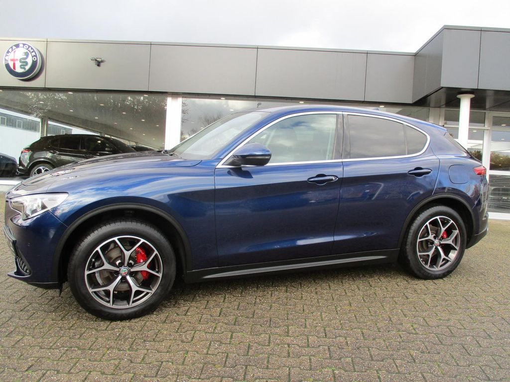 Alfa Romeo Stelvio 2019