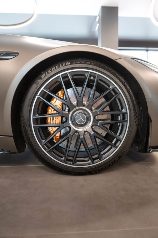 Mercedes-Benz SL 63 AMG 2022