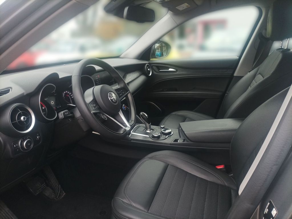 Alfa Romeo Stelvio 2019