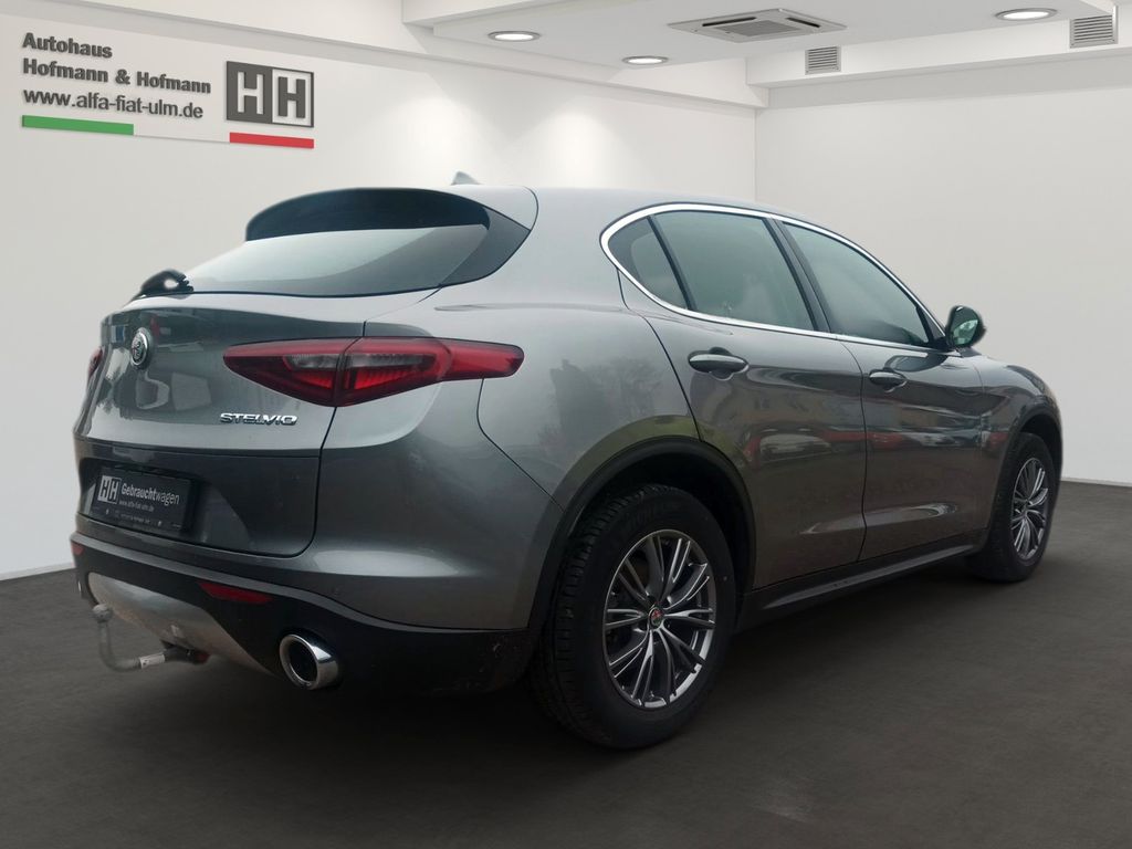 Alfa Romeo Stelvio 2019