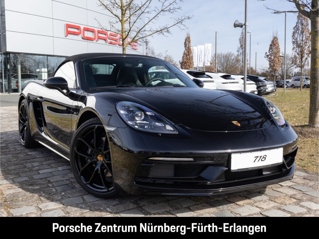 Porsche Boxster 2025