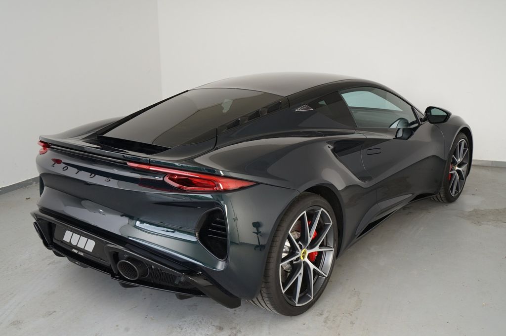 Lotus Emira 2025