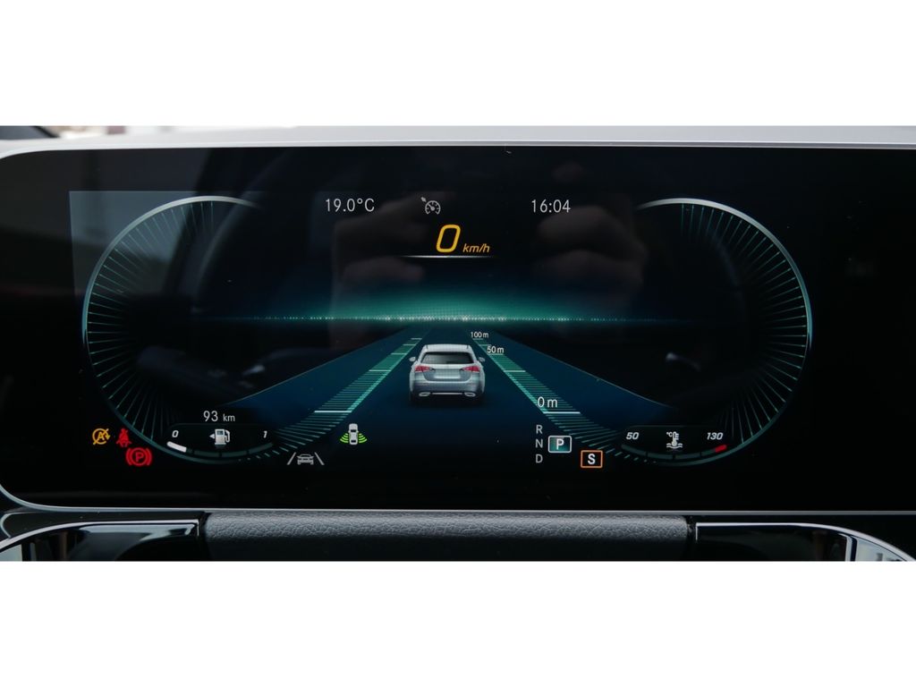 Mercedes-Benz B 220 2020