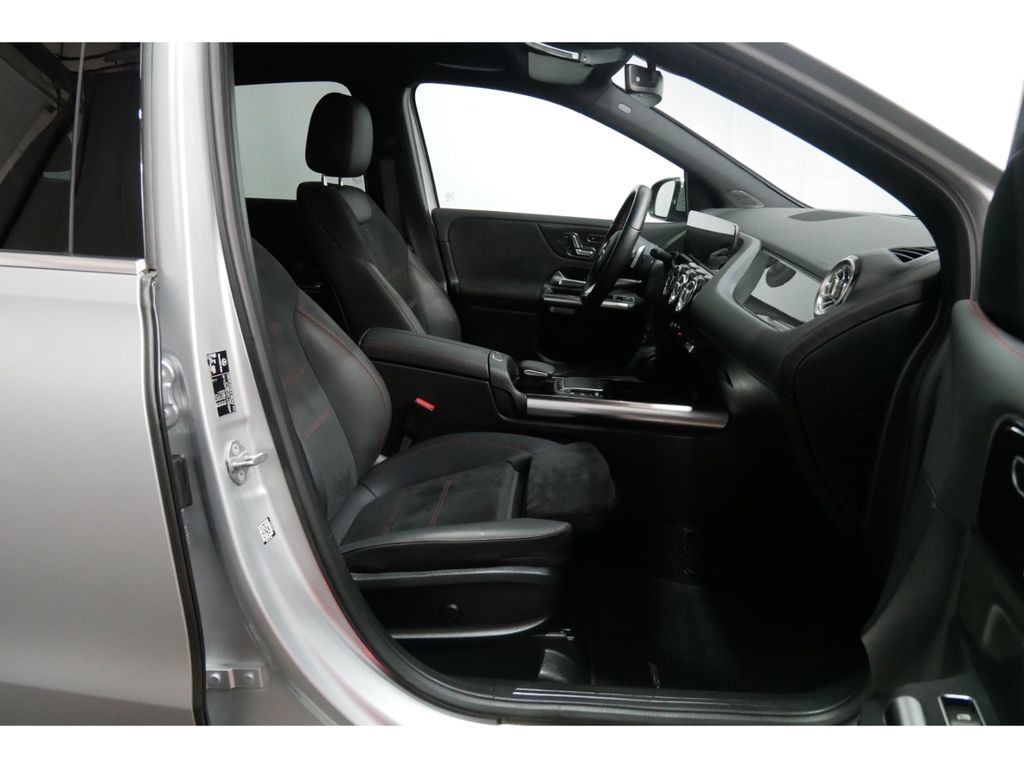 Mercedes-Benz B 220 2020