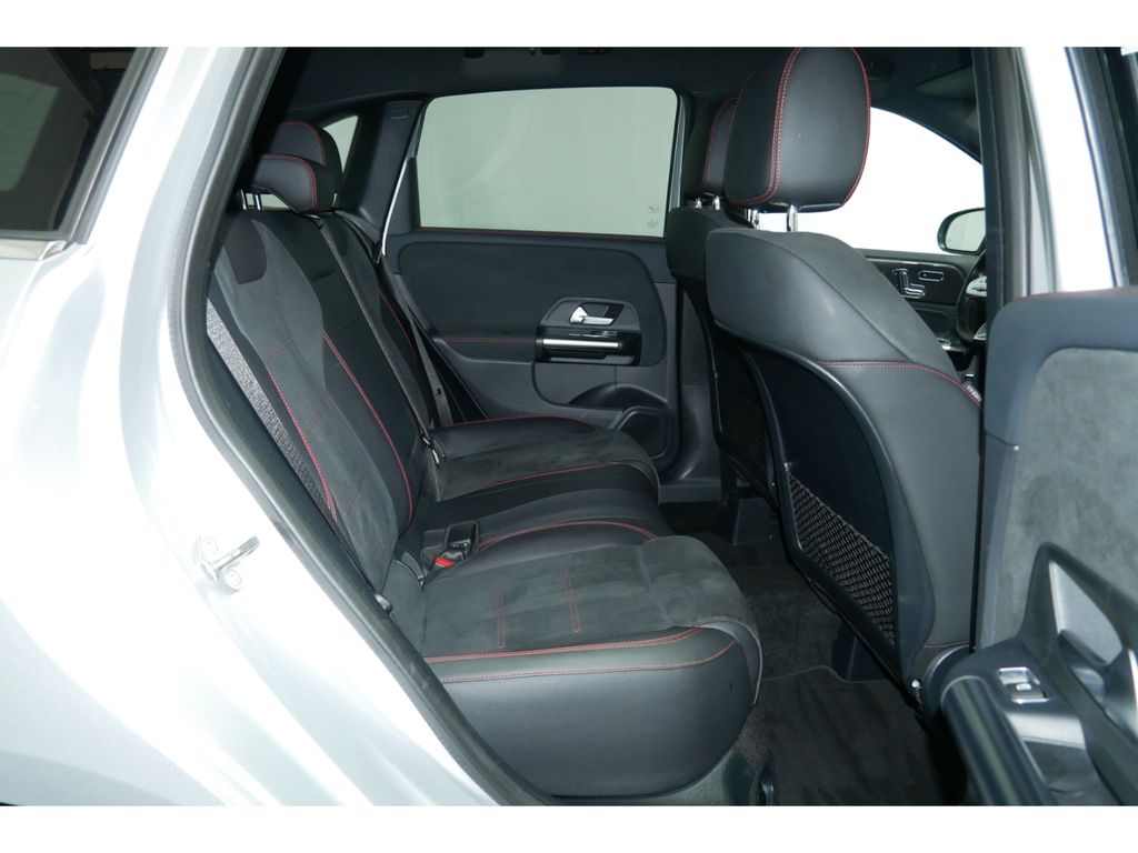 Mercedes-Benz B 220 2020