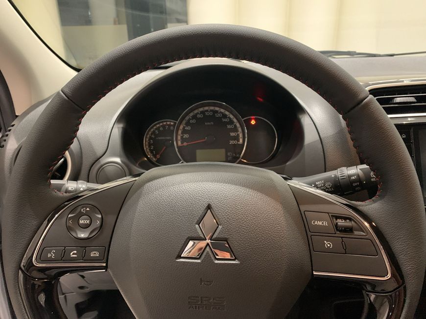 Mitsubishi Space Star 2025