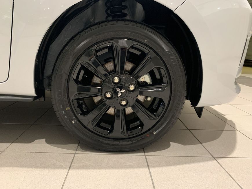 Mitsubishi Space Star 2025