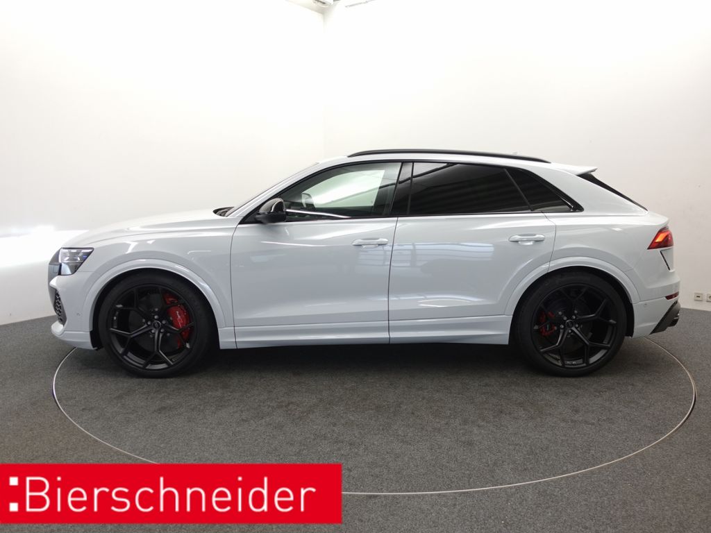 Audi RSQ8 2025