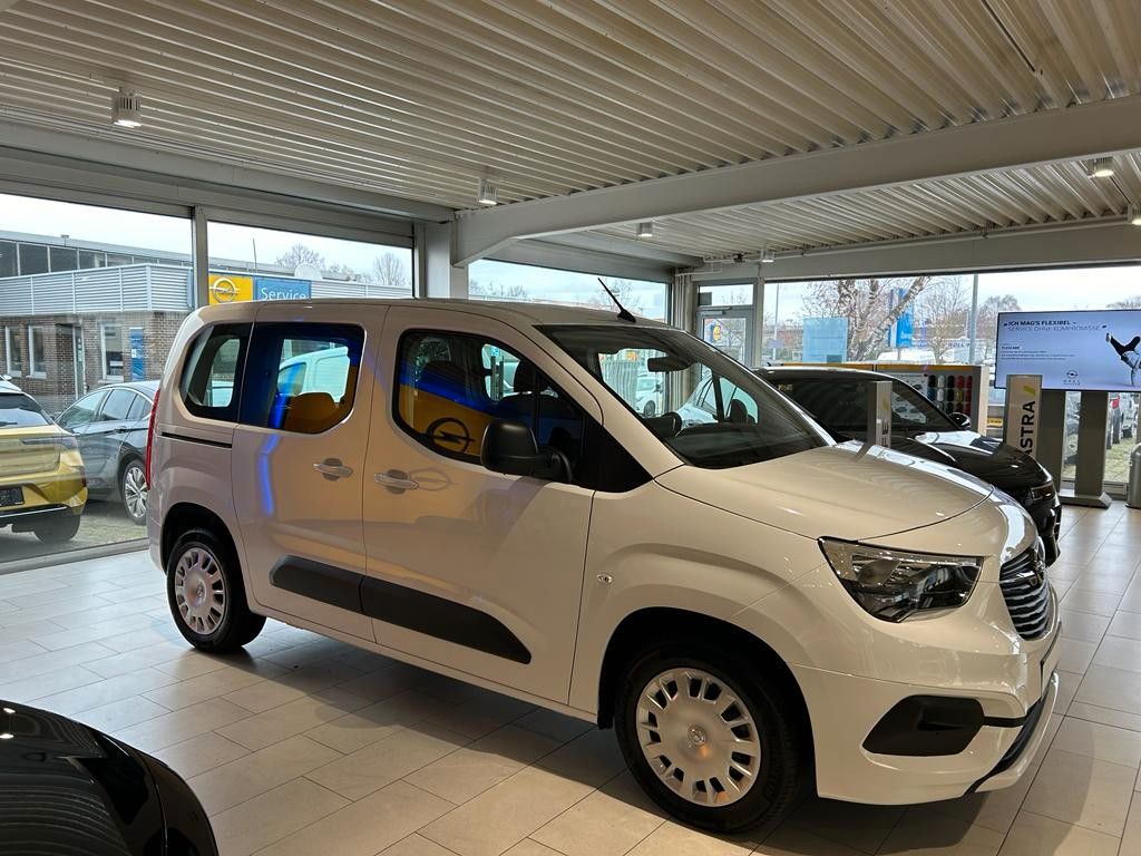 Opel Combo Life 2023