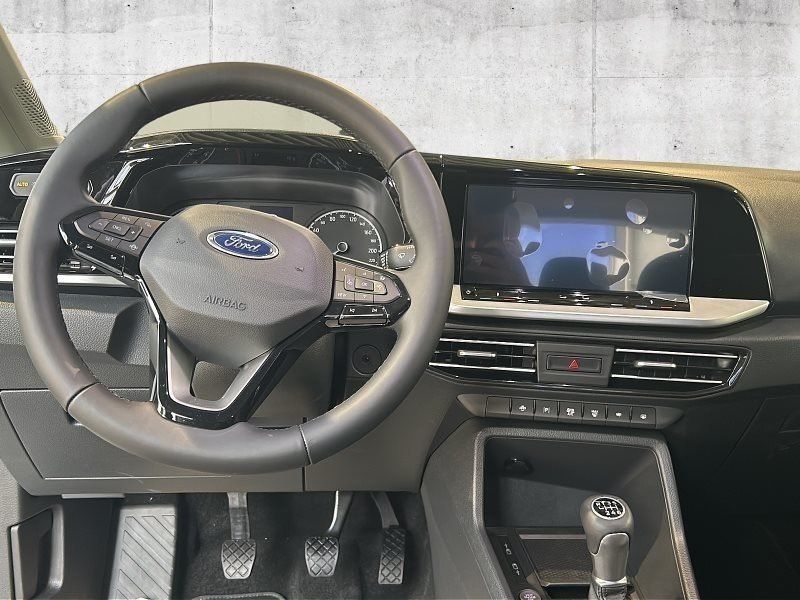 Ford Tourneo Connect 2025