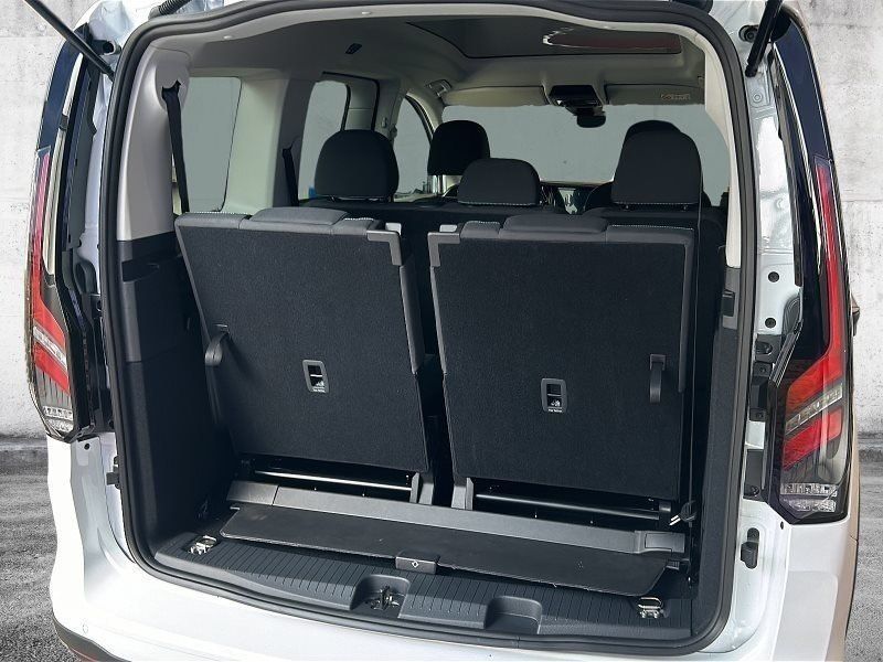 Ford Tourneo Connect 2025