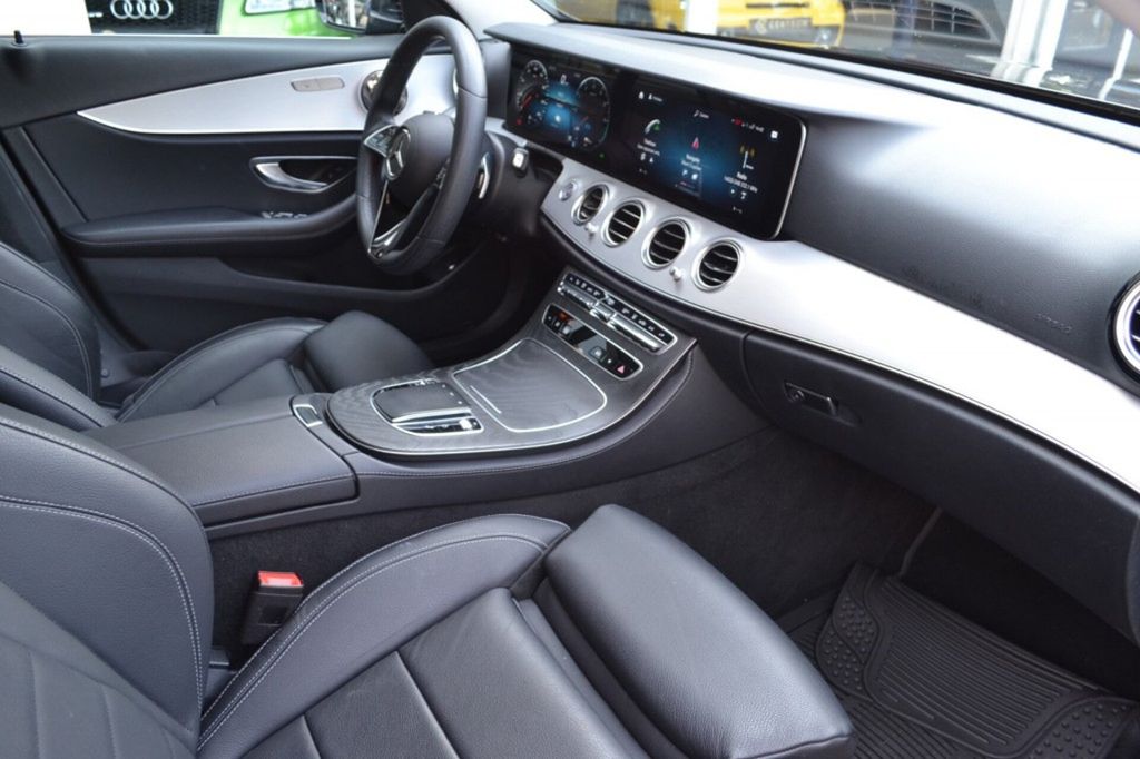 Mercedes-Benz E 300 2021