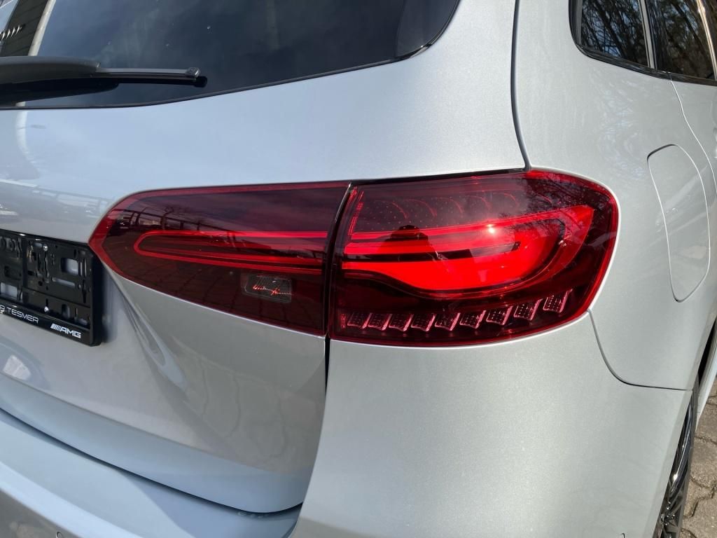 Mercedes-Benz B 250 2025