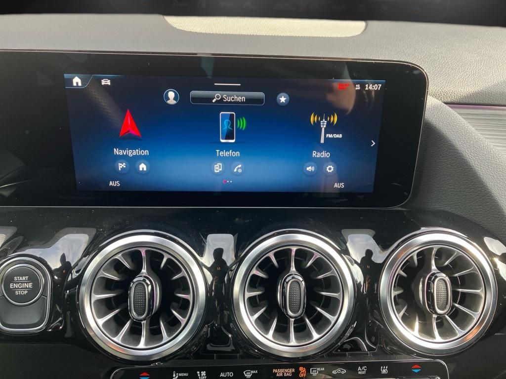 Mercedes-Benz B 250 2025