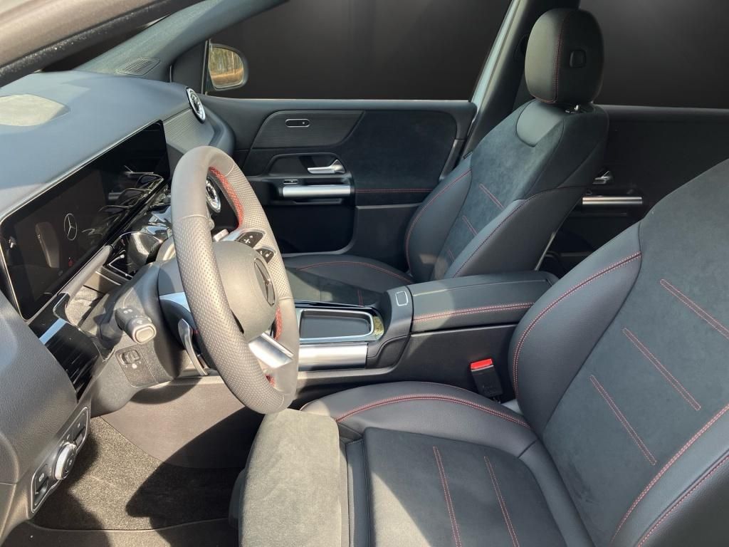 Mercedes-Benz B 250 2025