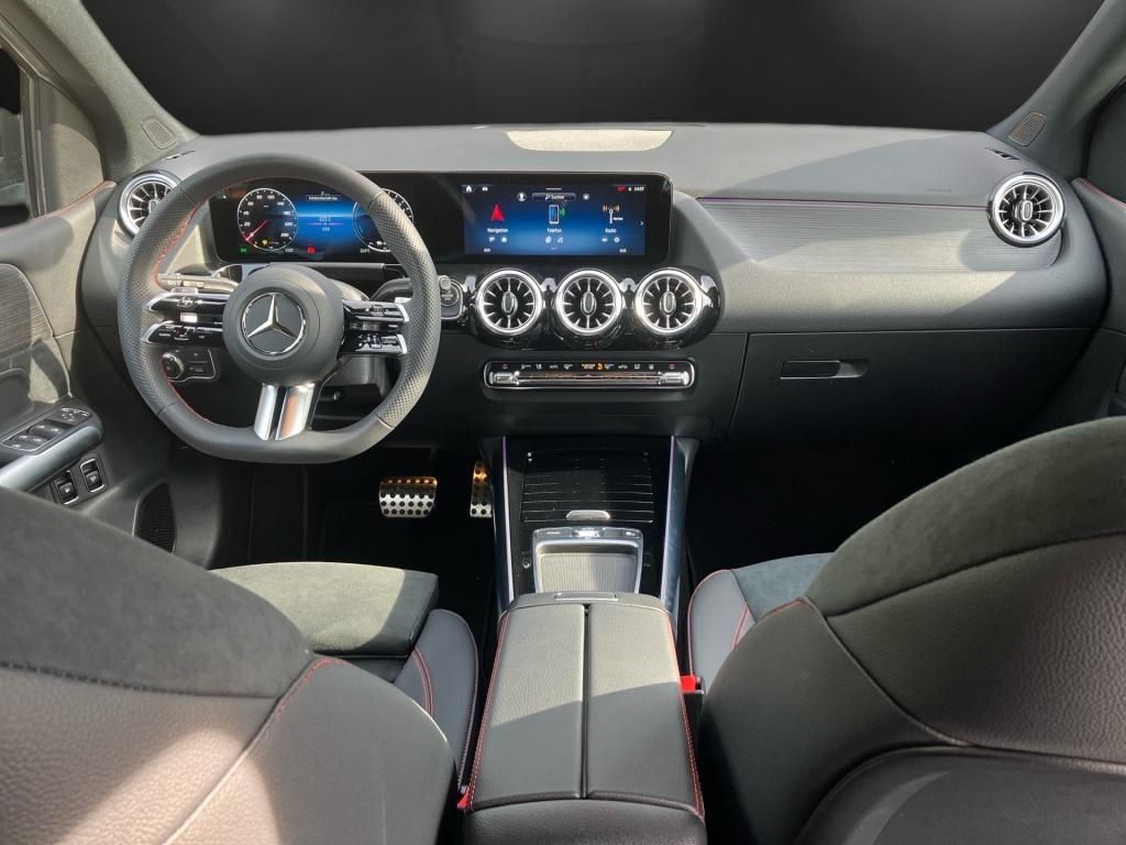 Mercedes-Benz B 250 2025