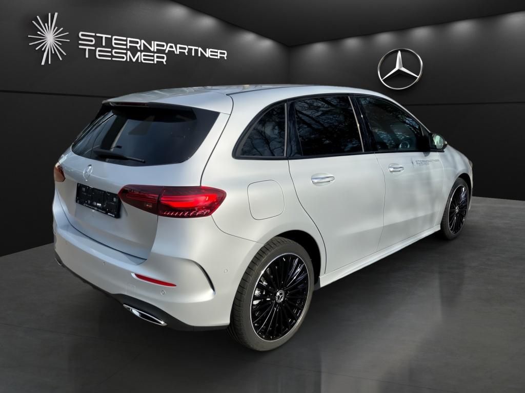 Mercedes-Benz B 250 2025