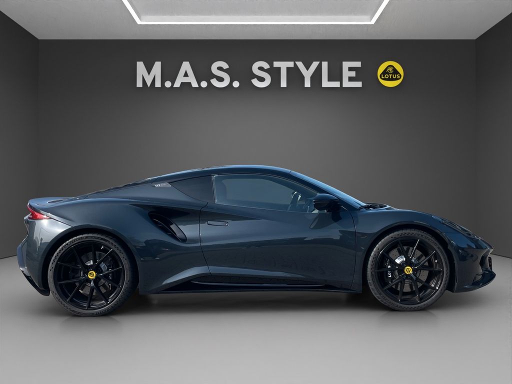 Lotus Emira 2023