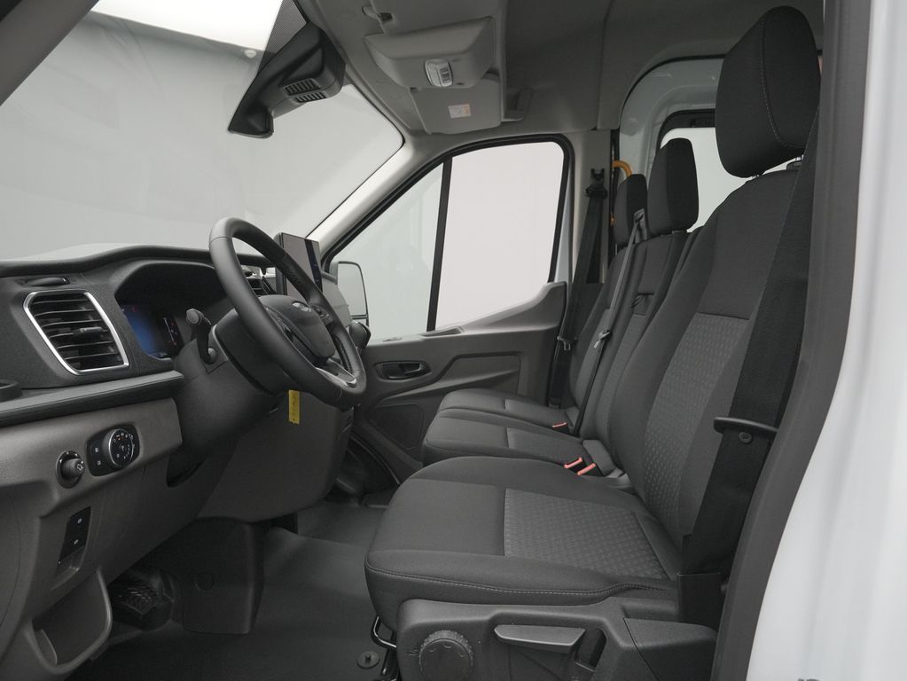 Ford Transit 2025