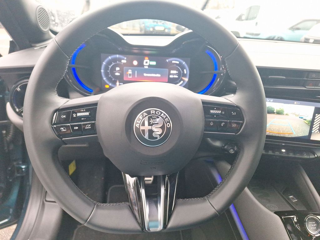 Alfa Romeo Junior 2024