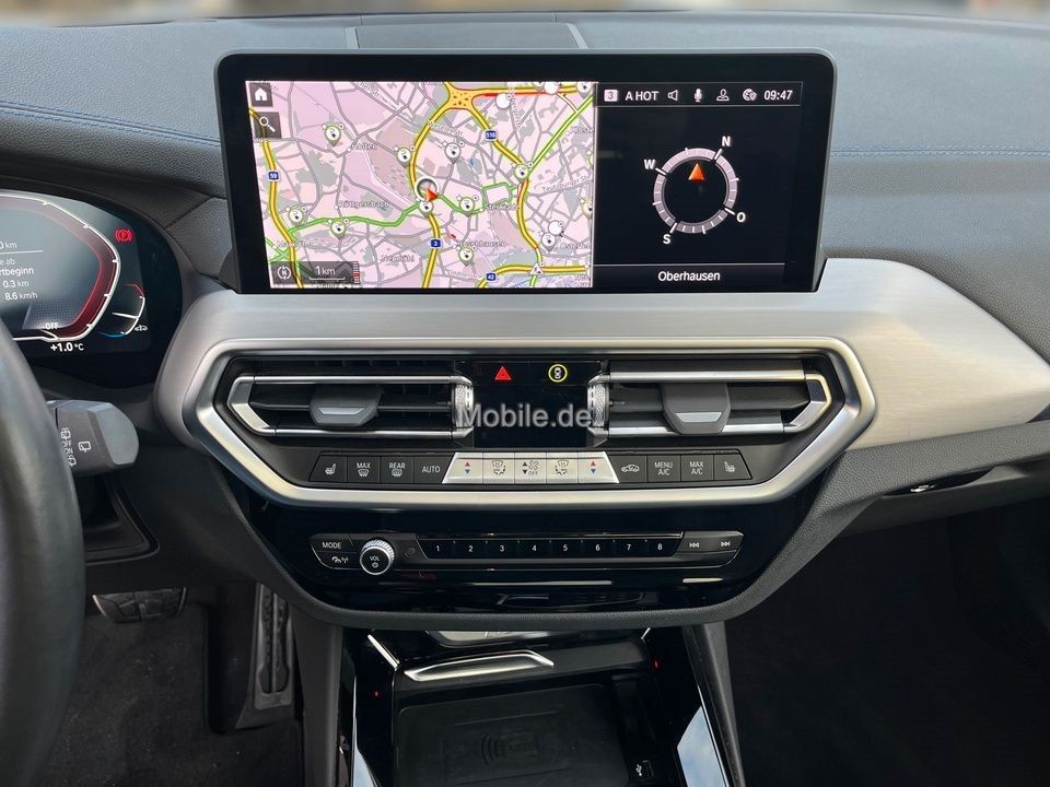 BMW iX3 2024