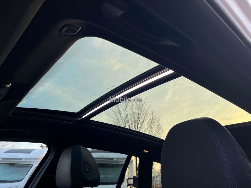 BMW iX3 2024