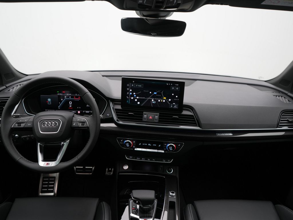 Audi SQ5 2024