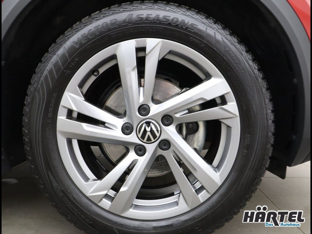 Volkswagen T-Roc 2024