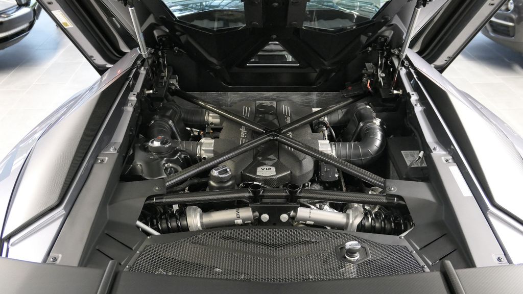 Lamborghini Aventador 2017