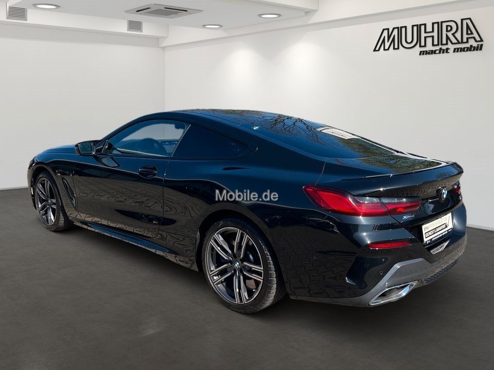 BMW M850 2024