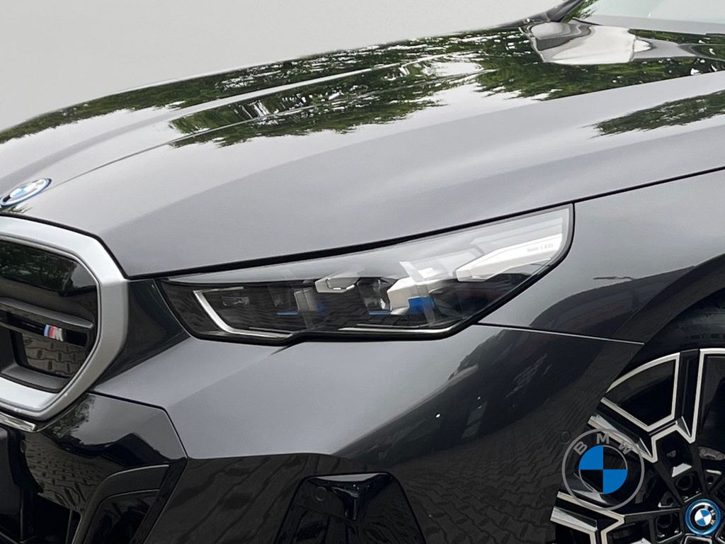 BMW i5 2024