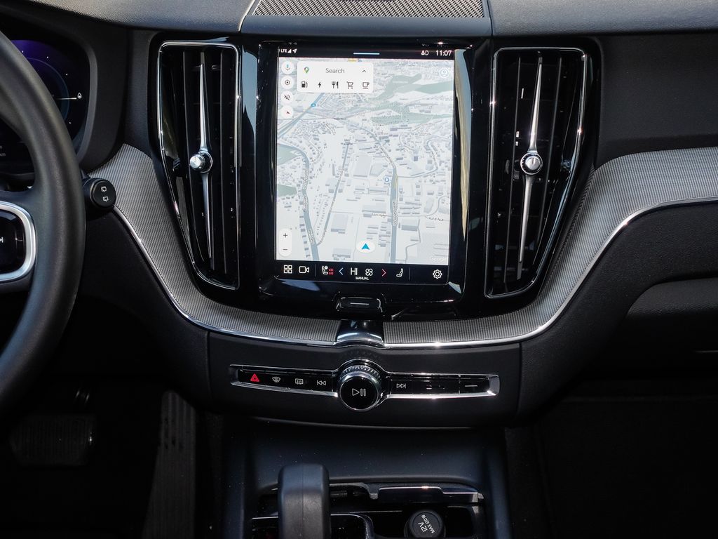 Volvo XC60 2024