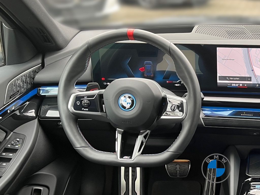 BMW i5 2024
