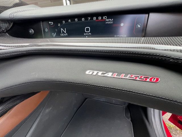 Ferrari GTC4Lusso 2021