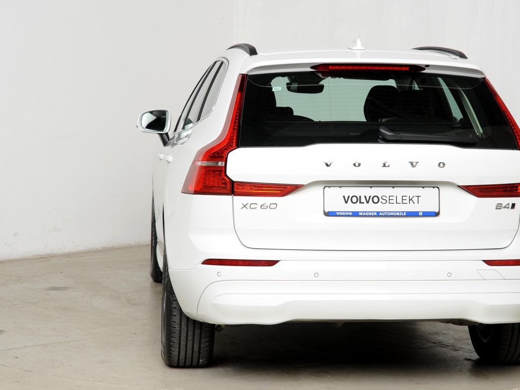 Volvo XC60 2022