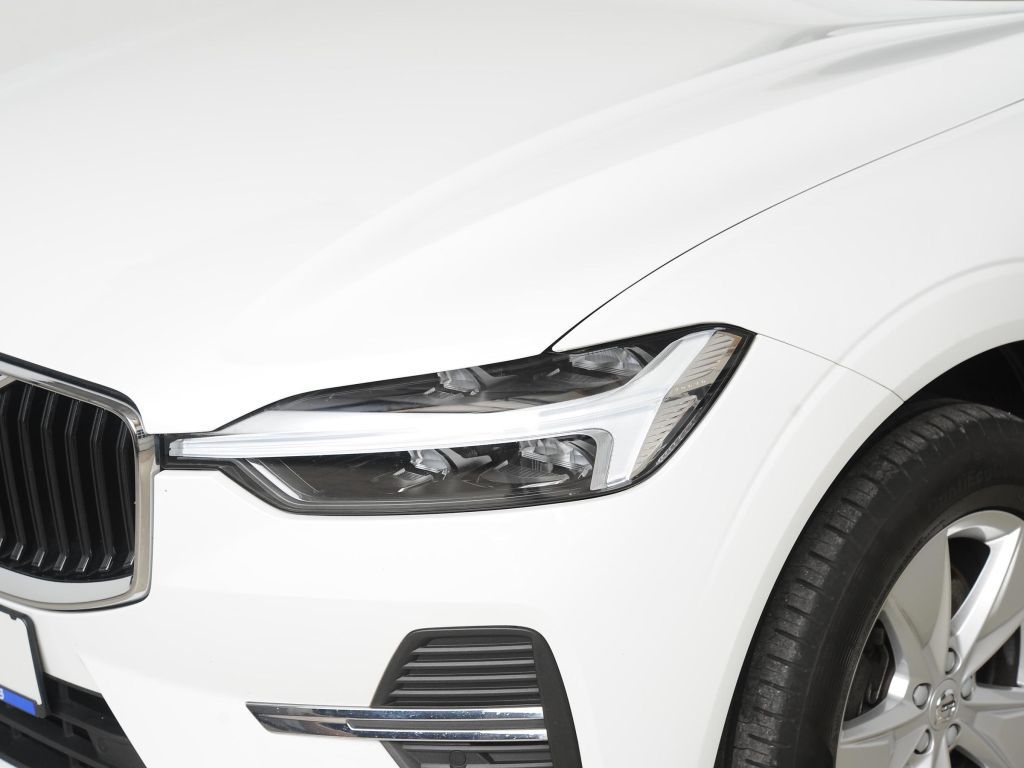Volvo XC60 2022