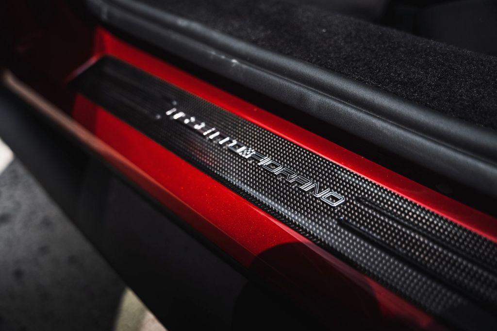 Ferrari 296 GTS 2024