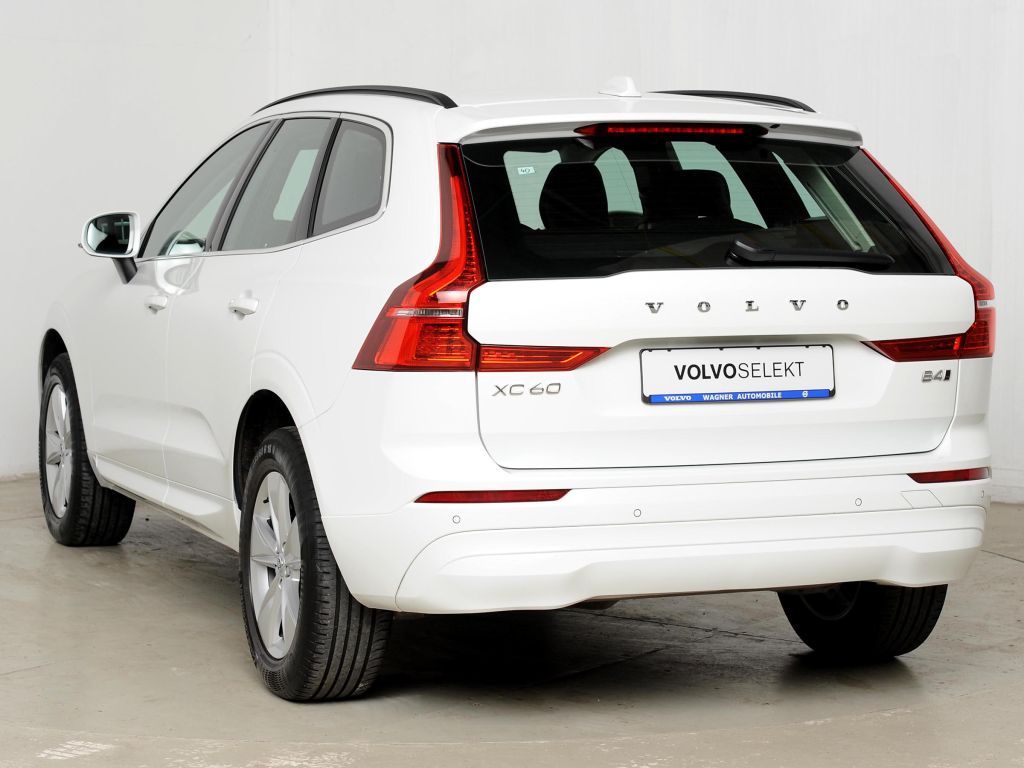 Volvo XC60 2022