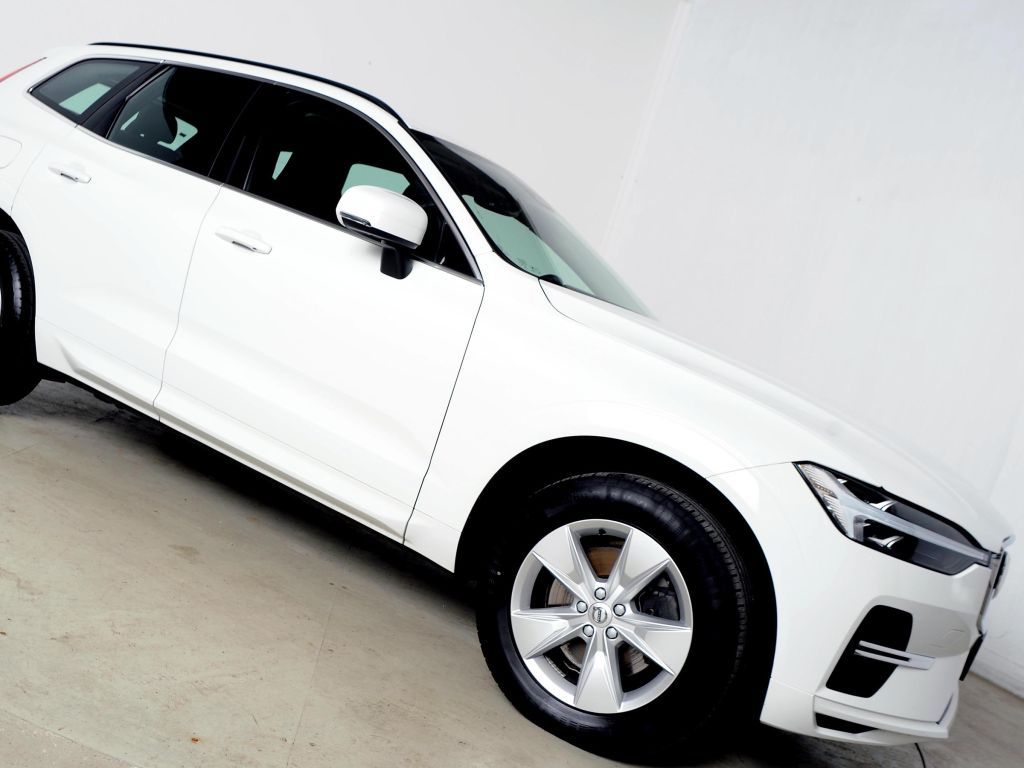 Volvo XC60 2022