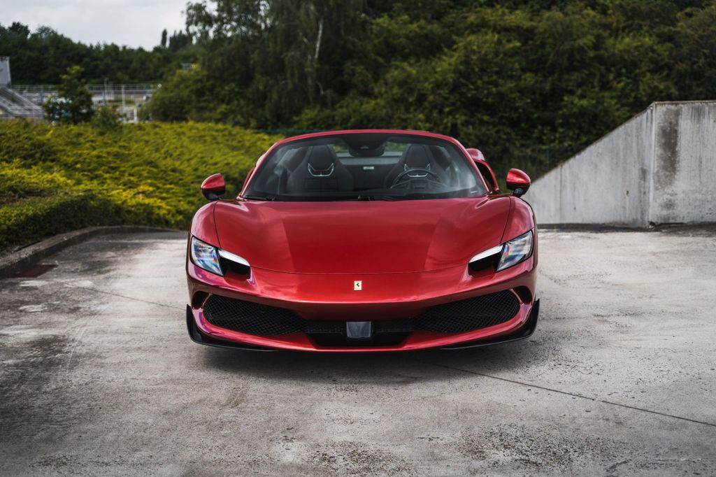 Ferrari 296 GTS 2024