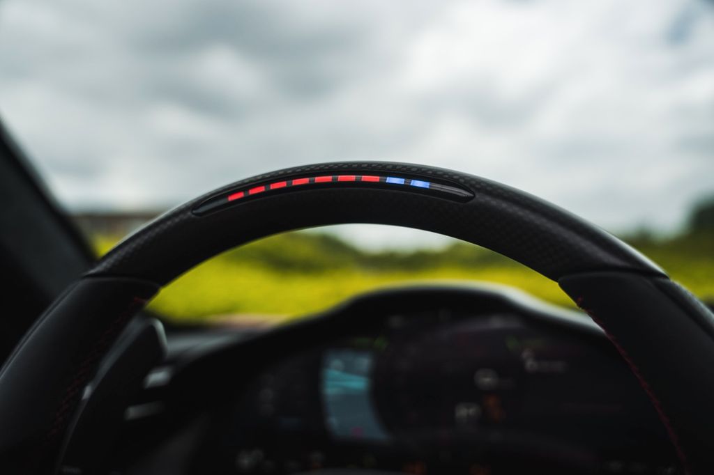 Ferrari 296 GTS 2024