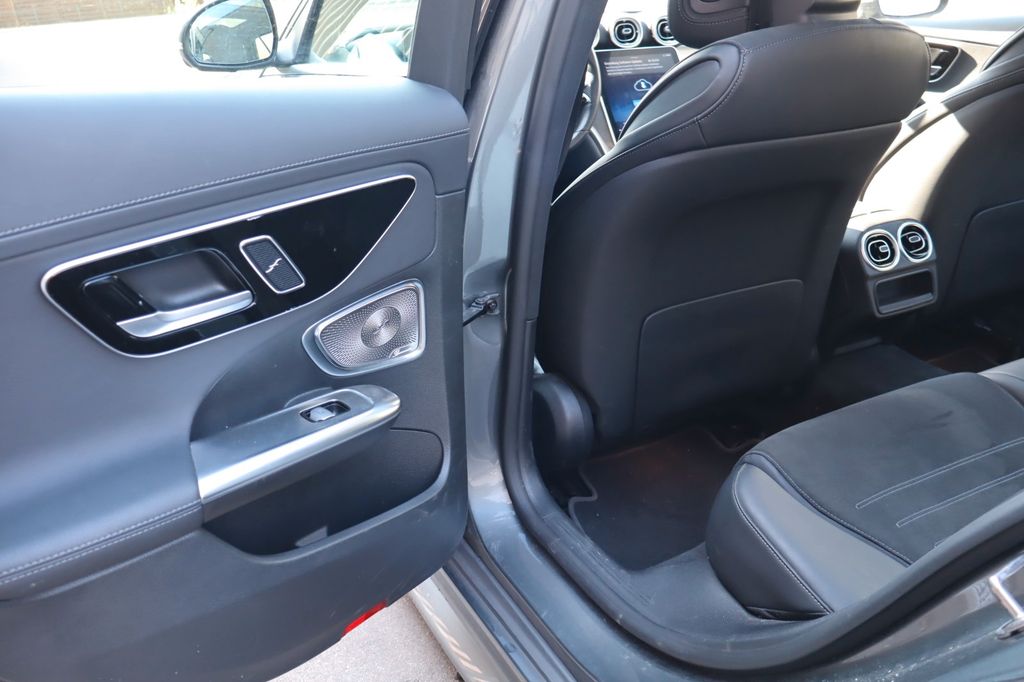 Mercedes-Benz C 300 2021