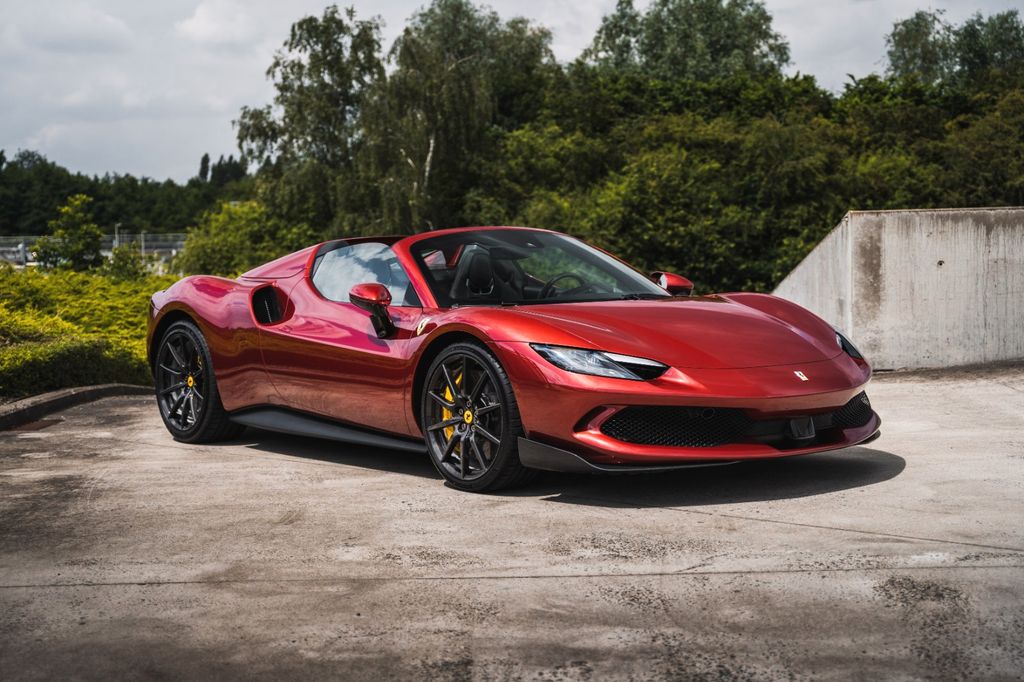 Ferrari 296 GTS 2024