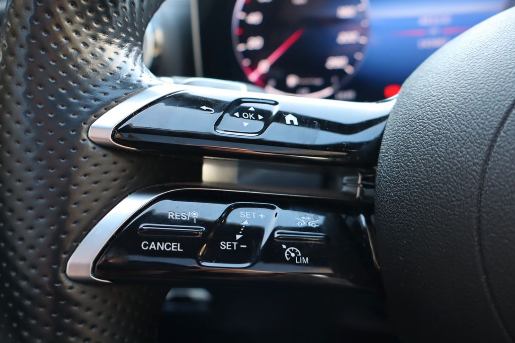 Mercedes-Benz C 300 2021