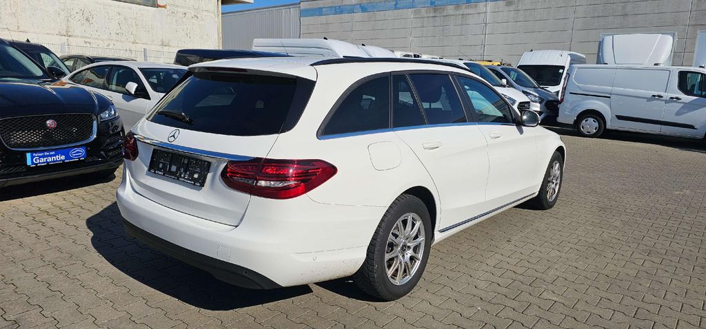 Mercedes-Benz C 180 2021