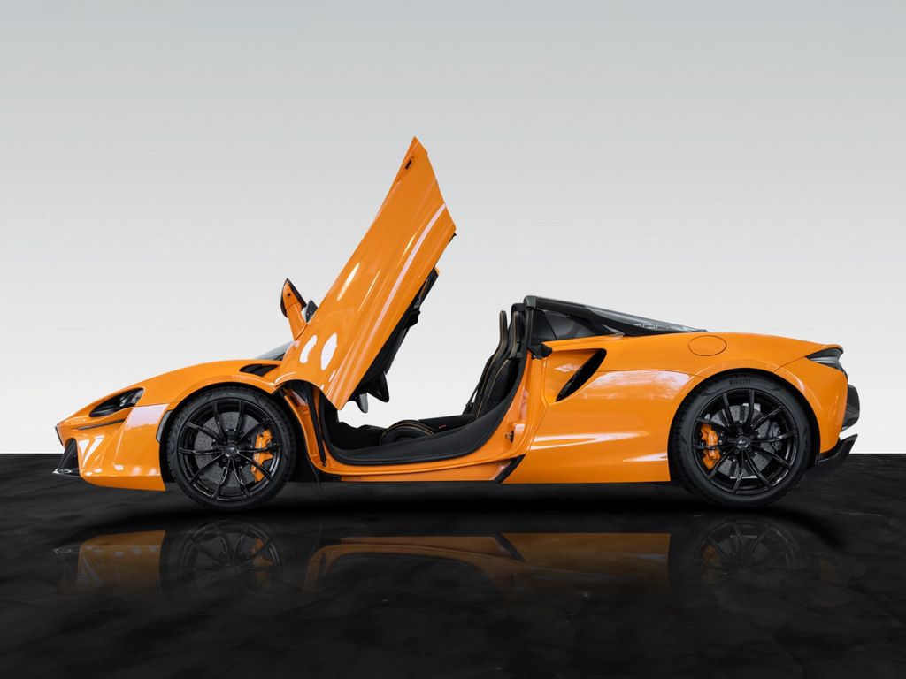 McLaren Artura 2024
