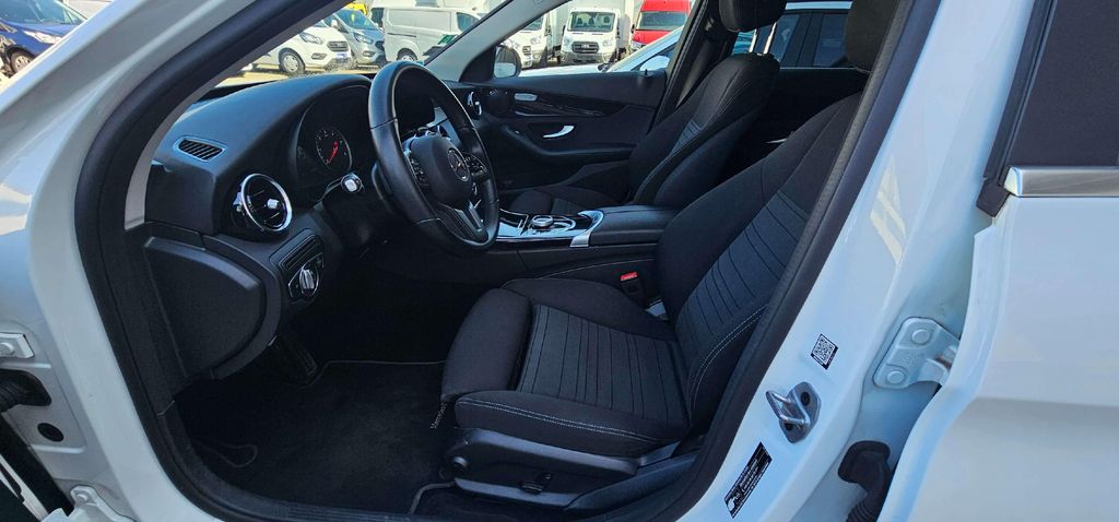 Mercedes-Benz C 180 2021