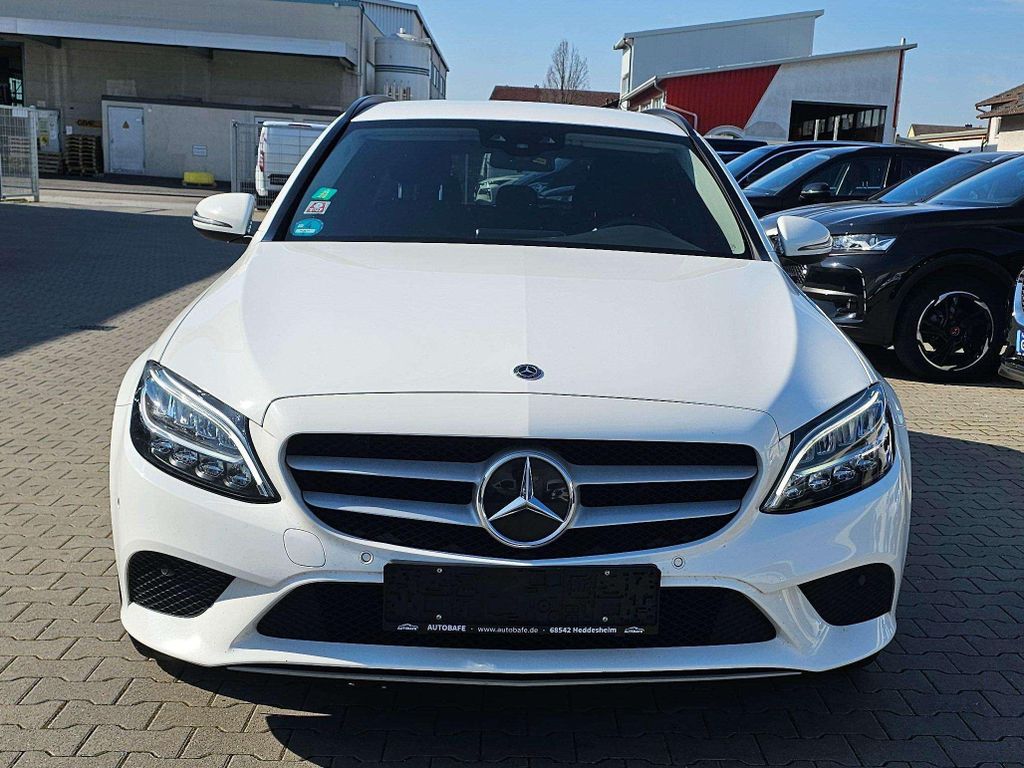 Mercedes-Benz C 180 2021
