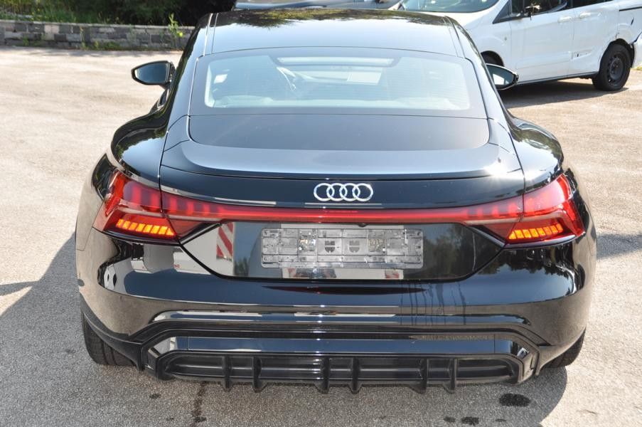 Audi e-tron GT 2022