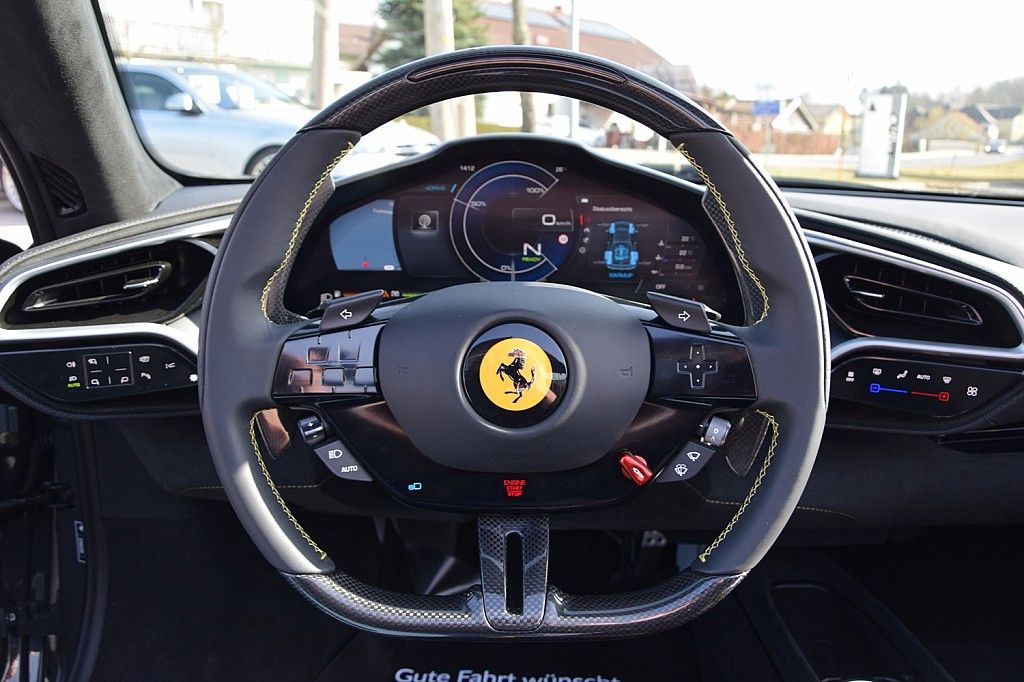 Ferrari 296 GTB 2025